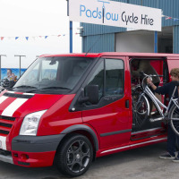 21_Trades_Like_Smart_Vans_Such_as_this_Transit_Sportvan