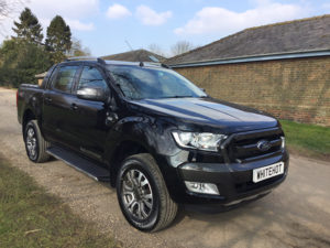 Black Panther Ford Ranger White Hot Vans 02