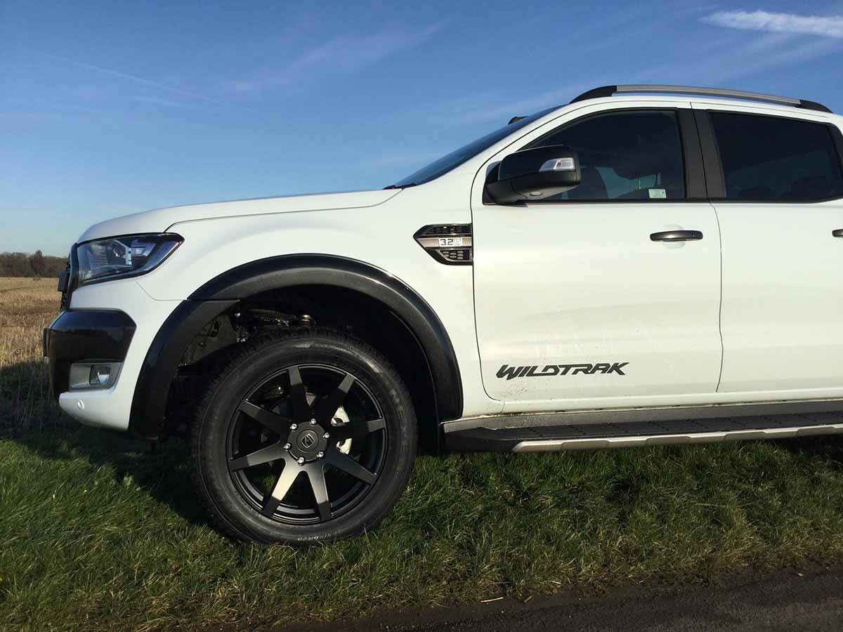 Ford Ranger Wildtrak White Hot Edition 07