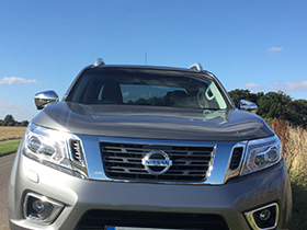 Nissan Navara Twilight Grey 01 White Hot Vans