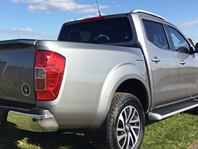 Nissan Navara Twilight Grey 02 White Hot Vans