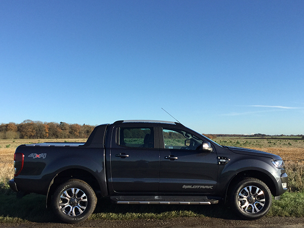 Sea Grey Ford Ranger White Hot Vans 06