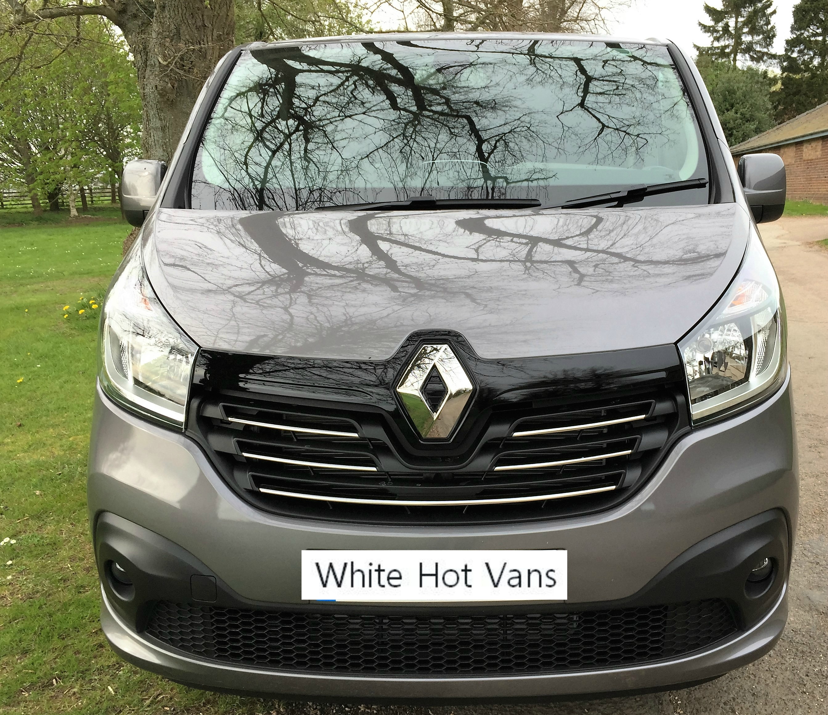 renault trafic sport lease